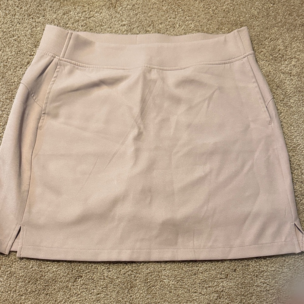 Chic Women's Light Pink Athletic Skort